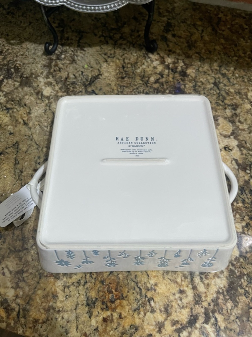 Rae Dunn HOMEMADE blue and white floral
baking dish - 8” square Brand new - Picture 6 of 7